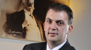 rares_manescu_42137500