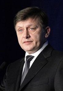 220px-George_Crin_Laurențiu_Antonescu