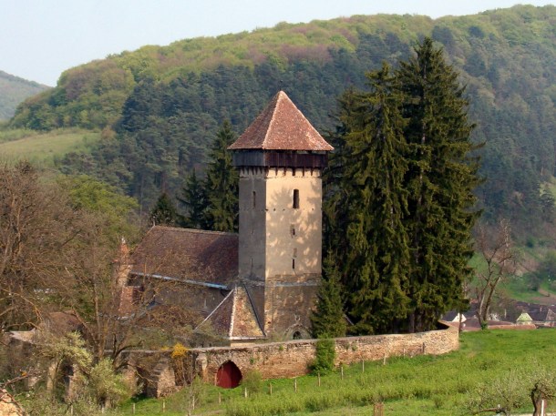 Mălăncrav - Biserica fortificată